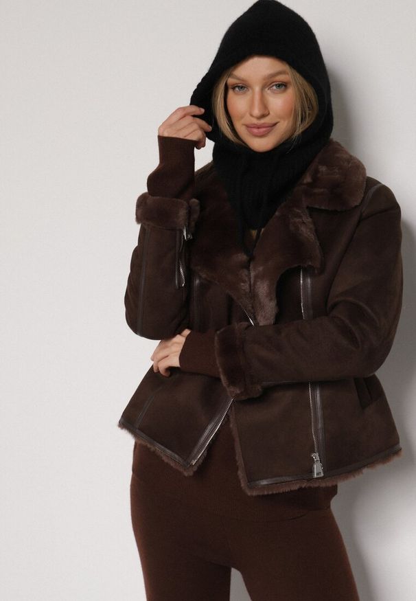 Born2be - Czarna Czapka Kominiarka z Wełną o Kroju Kaptura z Kominem Linezra. Kolor: czarny. Materiał: wełna. Styl: casual, elegancki