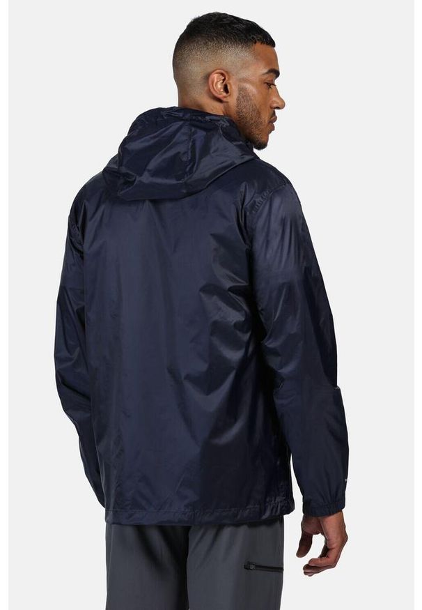 Regatta - Kurtka trekkingowa męska Pack It Jacket III kieszonkowa. Kolor: czerwony, wielokolorowy, niebieski. Materiał: poliamid