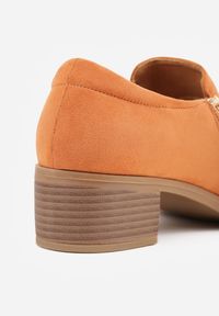 Born2be - Brązowe Półbuty na Niskim Słupku z Ozdobnym Suwakiem Aricca. Okazja: na co dzień. Kolor: brązowy. Materiał: jeans. Obcas: na słupku. Styl: elegancki, casual #8