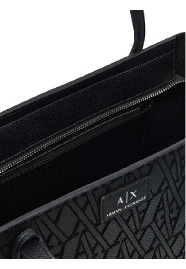 Armani Exchange Torebka XW002121 AF19298 UC001 Czarny. Kolor: czarny. Materiał: skórzane
