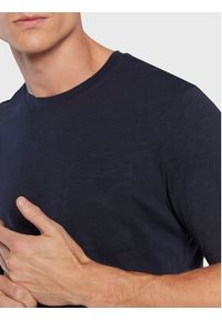 Casual Friday T-Shirt Thor 20504283 Granatowy Regular Fit. Okazja: na co dzień. Kolor: niebieski. Materiał: bawełna. Styl: casual