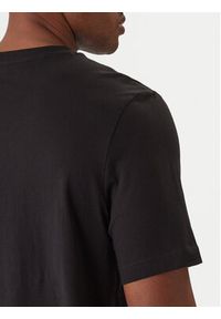 TOMMY HILFIGER - Tommy Hilfiger T-Shirt MW0MW41455 Czarny Regular Fit. Kolor: czarny. Materiał: bawełna #5