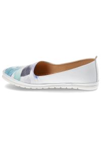 Białe Półbuty Armodo Modne Obuwie Damskie Z Piórami. Kolor: biały. Materiał: skóra #2