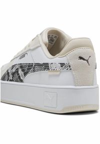 Tenisówki Puma Model Carina Street Snake Kolor Nadruk Zwierzęcy. Kolor: biały, czarny, wielokolorowy. Materiał: skóra, tkanina. Wzór: motyw zwierzęcy, nadruk