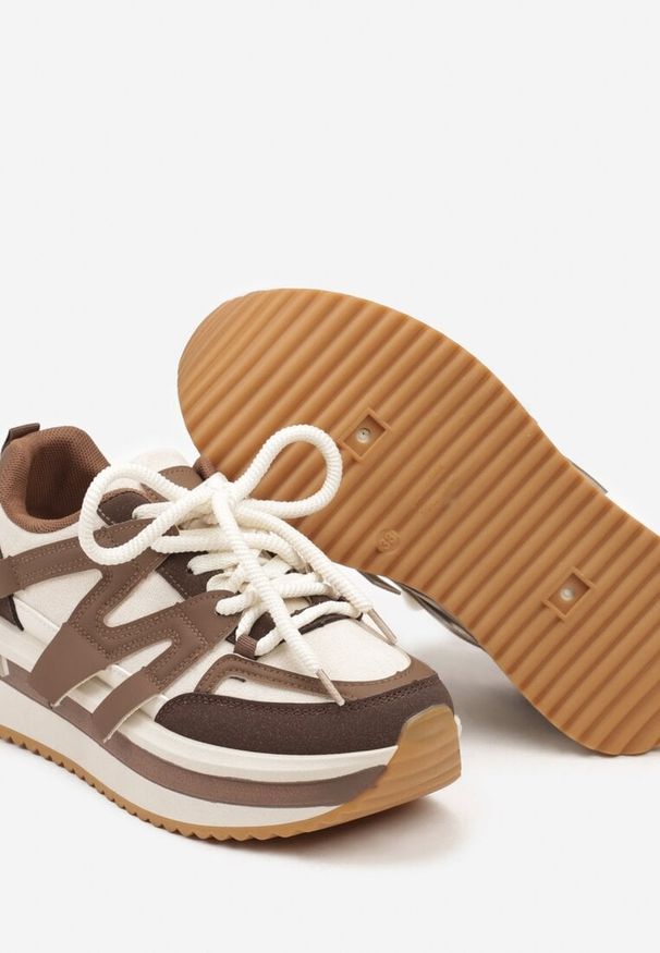 Born2be - Brązowo-Beżowe Sznurowane Sneakersy na Grubej Podeszwie z Paskami Innaretis. Nosek buta: okrągły. Zapięcie: pasek. Kolor: brązowy. Obcas: na obcasie. Wysokość obcasa: niski