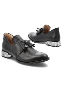 Czarne Półbuty Armodo Skórzane Oxfordy Damskie. Kolor: czarny. Materiał: skóra. Wzór: geometria. Obcas: na obcasie. Styl: klasyczny. Wysokość obcasa: niski #7