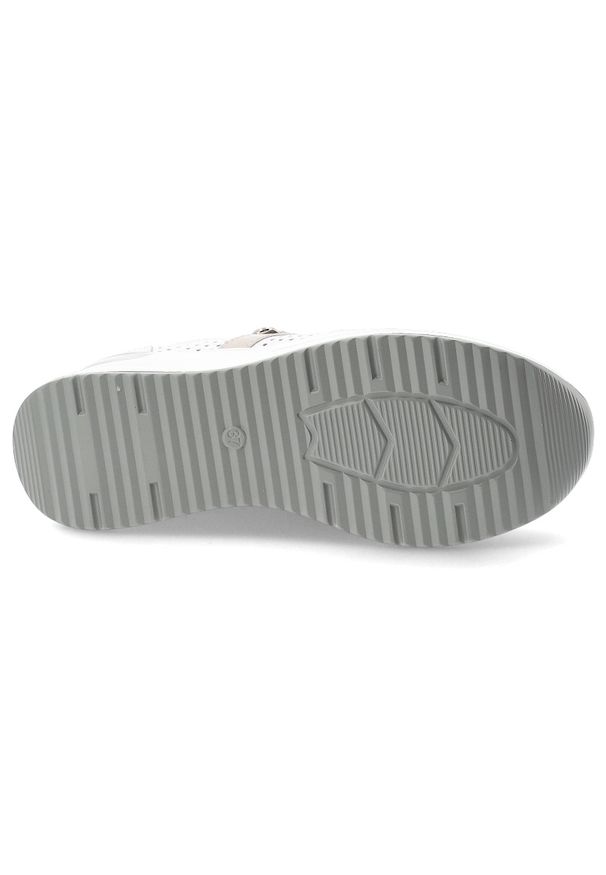 Sneakersy damskie Vinceza, ze skóry naturalnej licowej ażurowa cholewka zamek i sznurowanie lekka podeszwa, białe, 95403. Okazja: na spacer, na co dzień. Zapięcie: sznurówki. Kolor: biały. Materiał: skóra. Szerokość cholewki: normalna. Wzór: ażurowy. Obcas: na platformie. Styl: elegancki, casual, klasyczny, sportowy