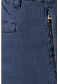 s.Oliver - Spodnie męskie kolor granatowy dopasowane. Kolor: niebieski. Materiał: tkanina. Wzór: gładki #4