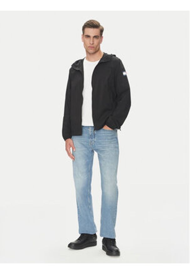 Tommy Jeans Kurtka przejściowa DM0DM21669 Czarny Regular Fit. Kolor: czarny. Materiał: syntetyk