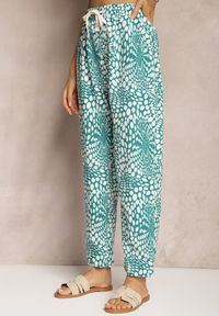 Renee - Niebieskie Spodnie z Elastyczną Gumką w Pasie i Mozaikowym Wzorem Tleana. Okazja: na co dzień. Kolor: niebieski. Styl: casual, elegancki #3