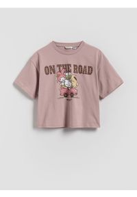Reserved - T-shirt Hello Kitty and Friends - brązowy. Kolor: brązowy. Materiał: bawełna. Długość: krótkie. Wzór: motyw z bajki #1
