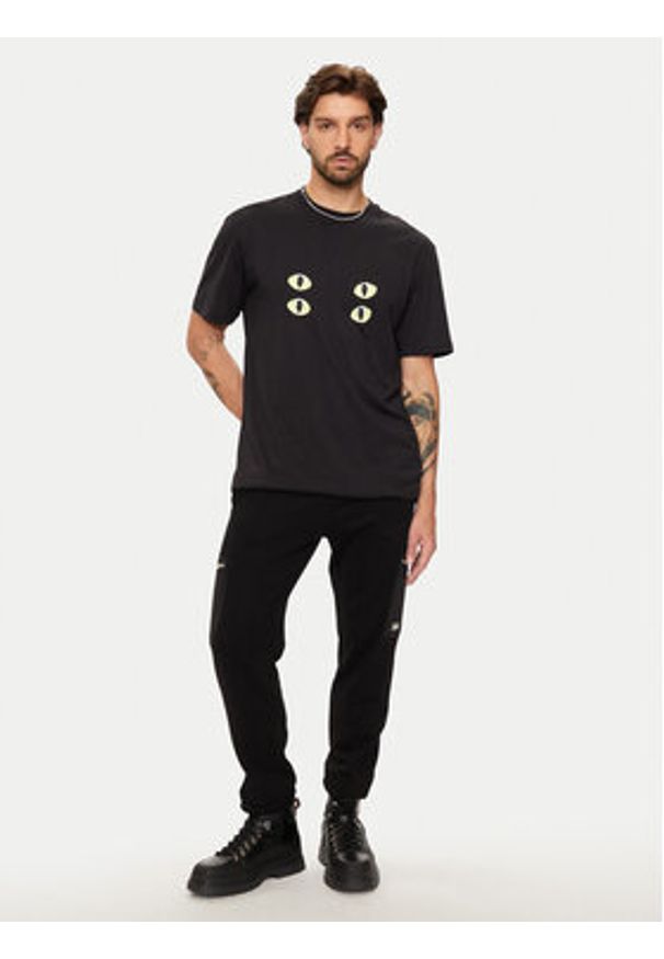Hugo T-Shirt Dombreo 50530203 Czarny Regular Fit. Kolor: czarny. Materiał: bawełna