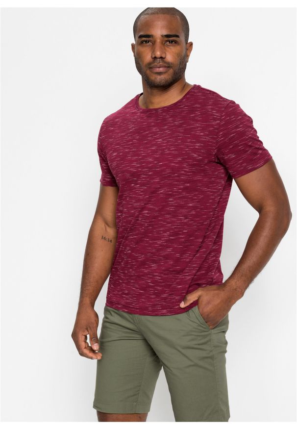 bonprix - T-shirt melanżowy. Kolor: czerwony. Wzór: melanż