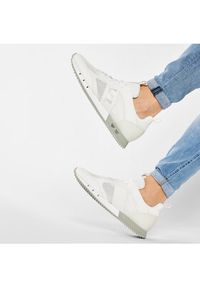 EA7 Emporio Armani Sneakersy X8X027 XK050 00175 Biały. Kolor: biały. Materiał: materiał #5