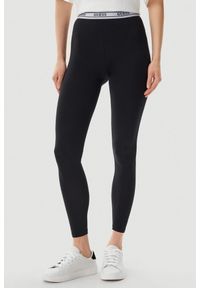 Guess - GUESS Czarne legginsy damskie Aline. Kolor: czarny