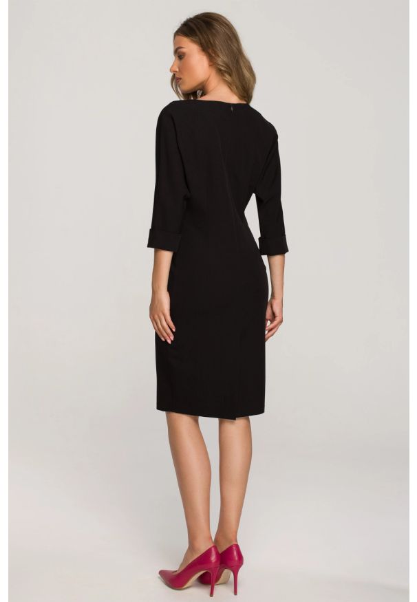 Stylove - Sukienka ołówkowa z nietoperzowymi rękawami klasyczna czarna. Okazja: na spotkanie biznesowe, do pracy. Kolor: czarny. Typ sukienki: ołówkowe. Styl: klasyczny