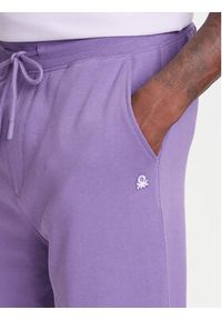 United Colors of Benetton - United Colors Of Benetton Spodnie dresowe 342ZUF01B Fioletowy Regular Fit. Kolor: fioletowy. Materiał: bawełna #4