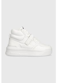 Karl Lagerfeld sneakersy skórzane KREW MAX KC kolor biały KL63350. Nosek buta: okrągły. Zapięcie: rzepy. Kolor: biały. Materiał: skóra. Obcas: na platformie