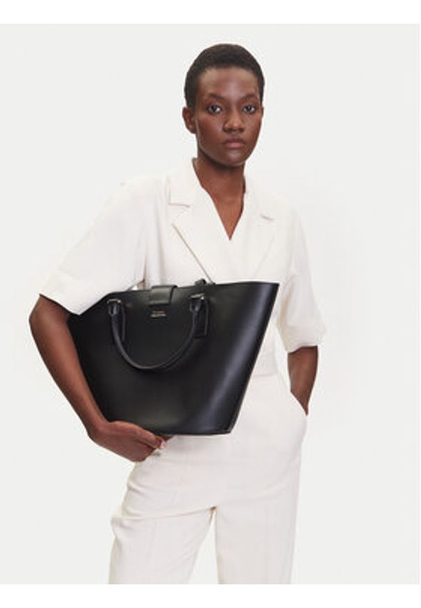 TOMMY HILFIGER - Tommy Hilfiger Torebka Heritage Leather Tote AW0AW17209 Czarny. Kolor: czarny. Materiał: skórzane