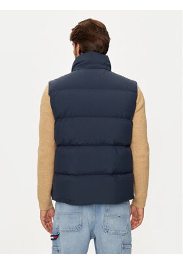 Tommy Jeans Kamizelka Essential DM0DM20465 Granatowy Regular Fit. Kolor: niebieski. Materiał: syntetyk