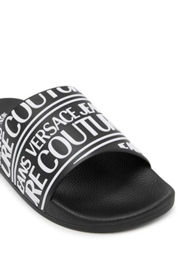 Versace Jeans Couture Klapki 79YA3SQ1 71352 899 Czarny. Kolor: czarny. Materiał: syntetyk