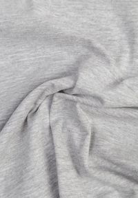 Born2be - Jasnoszary T-shirt Gathanthei. Okazja: do domu, na co dzień. Kolor: szary. Materiał: jeans, bawełna, dresówka, dzianina. Długość rękawa: krótki rękaw. Długość: krótkie. Wzór: gładki. Styl: sportowy, klasyczny, casual #2