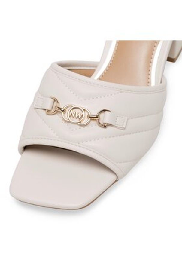 Nine West Klapki 123AL0687 Biały. Kolor: biały. Materiał: syntetyk