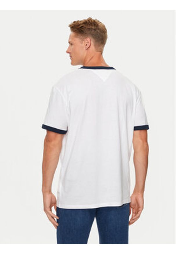 Tommy Jeans T-Shirt Flag Ringer DM0DM19730 Biały Slim Fit. Kolor: biały. Materiał: bawełna