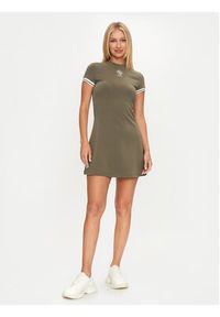 Guess Sukienka codzienna Elea V4YK00 KCDN0 Khaki Regular Fit. Okazja: na co dzień. Kolor: brązowy. Materiał: wiskoza. Typ sukienki: proste. Styl: casual