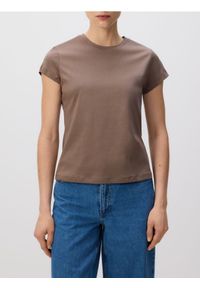 Reserved - T-shirt z domieszką jedwabiu - brązowy. Kolor: brązowy. Materiał: jedwab #1