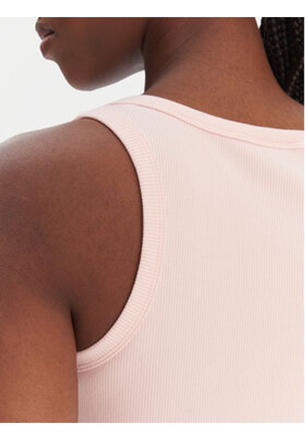 Guess Top V4YP06 K8RT2 Różowy Regular Fit. Kolor: różowy. Materiał: wiskoza