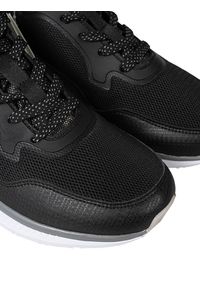 Champion Gym Sneakersy "X Rounder" | S21871 | X Rounder | Mężczyzna | Czarny. Nosek buta: okrągły. Kolor: czarny. Materiał: syntetyk, materiał