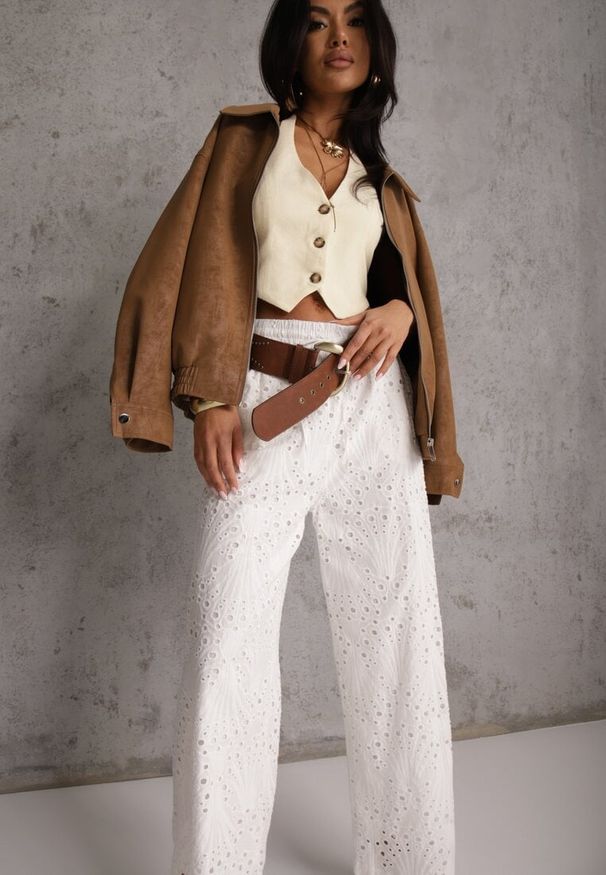 Renee - Białe Ażurowe Spodnie Wide Leg z Bawełny w Rustykalnym Stylu z Haftem Elladith. Okazja: na co dzień. Kolor: biały. Materiał: bawełna. Wzór: ażurowy, haft. Styl: casual, boho