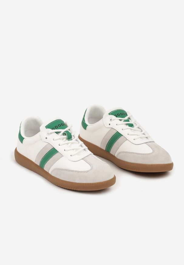 Born2be - Biało-Zielone Płaskie Skórzane Sneakersy Ozdobione Paskami Navilen. Okazja: na co dzień. Zapięcie: pasek. Kolor: biały. Materiał: skóra. Wzór: aplikacja. Obcas: na obcasie. Wysokość obcasa: niski