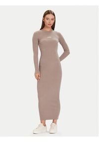 Guess Sukienka dzianinowa V5BK02 Z3JD2 Różowy Slim Fit. Kolor: różowy. Materiał: syntetyk #3