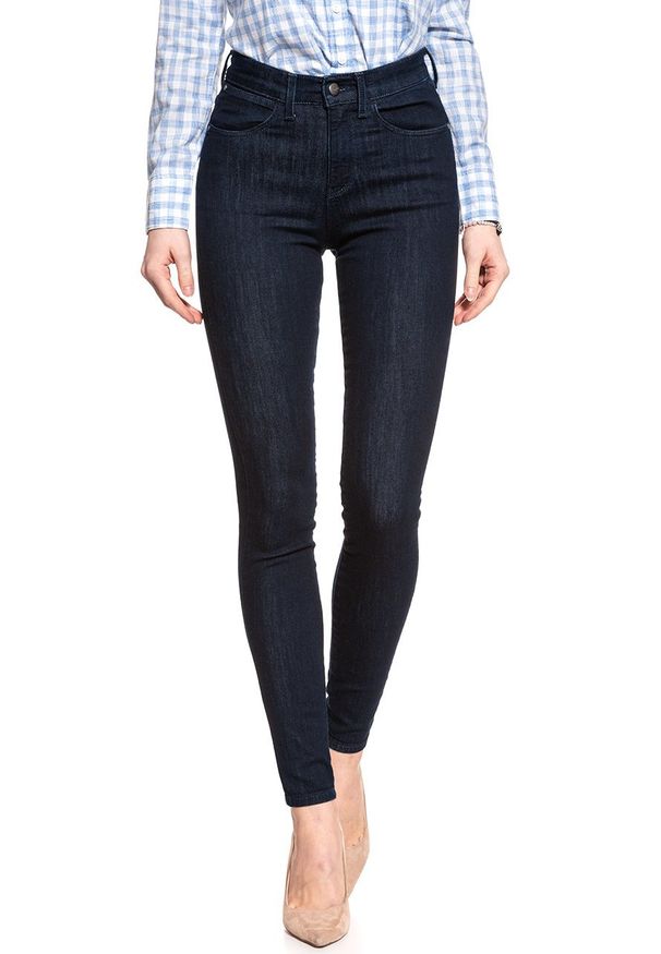Wrangler - WRANGLER HIGH SKINNY BRUISED BLUE W27HHV32M 112128085. Okazja: na co dzień, na uczelnię, na imprezę, do pracy. Stan: podwyższony. Długość: długie. Wzór: kratka, aplikacja. Sezon: lato. Styl: klasyczny, wizytowy, casual