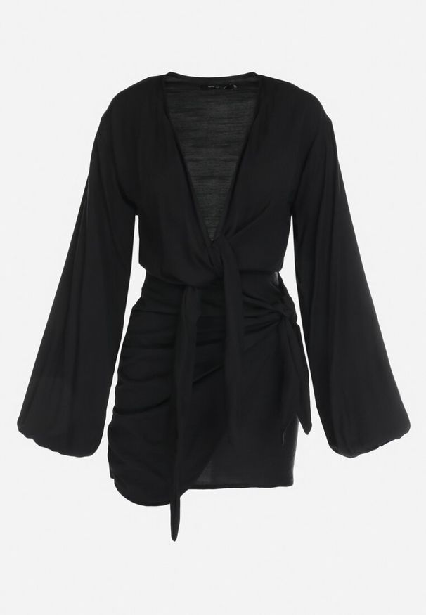 Born2be - Czarny 2-częściowy Komplet z Bluzką i Spódnicą Zdobionych Wiązaniem Elistra. Kolor: czarny. Materiał: jeans. Wzór: aplikacja