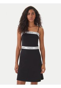 Tommy Jeans Sukienka codzienna DW0DW22337 Czarny Slim Fit. Okazja: na co dzień. Kolor: czarny. Materiał: wiskoza. Typ sukienki: proste. Styl: casual #1