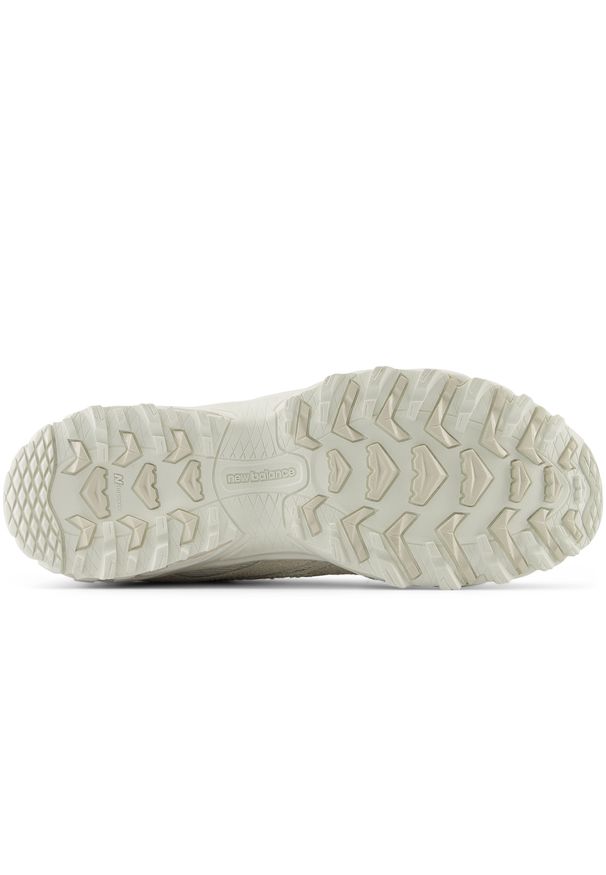 Buty unisex New Balance ML610TML – beżowe. Okazja: na co dzień. Kolor: beżowy. Materiał: materiał, guma. Szerokość cholewki: normalna. Sezon: lato