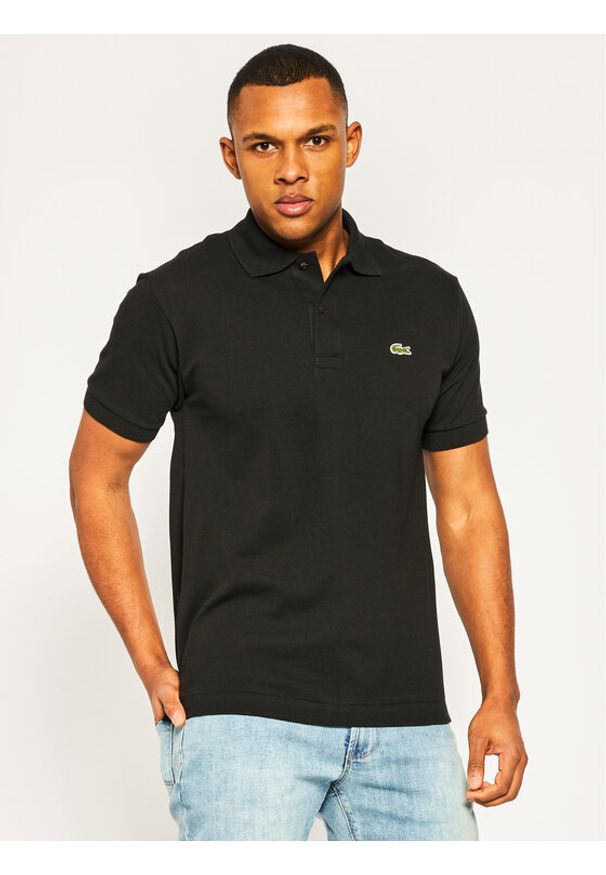 Lacoste Polo L1212 Czarny Classic Fit. Typ kołnierza: polo. Kolor: czarny. Materiał: bawełna