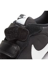 Buty Nike Md Valiant Psv Jr CN8559-002 czarne. Okazja: na co dzień. Kolor: czarny. Materiał: materiał, skóra, guma, tkanina, zamsz. Szerokość cholewki: normalna. Wzór: aplikacja. Sezon: lato, jesień #3