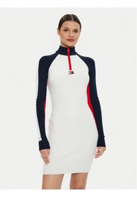 Tommy Jeans Sukienka codzienna Colorblock Rib Sweater Dress DW0DW18701 Biały Slim Fit. Okazja: na co dzień. Kolor: biały. Materiał: syntetyk. Typ sukienki: proste. Styl: casual