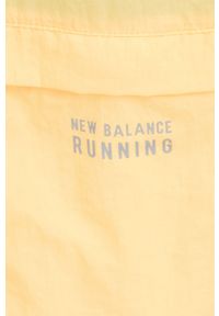 New Balance kurtka do biegania Impact Run kolor pomarańczowy przejściowa oversize. Kolor: pomarańczowy. Materiał: materiał. Długość rękawa: raglanowy rękaw
