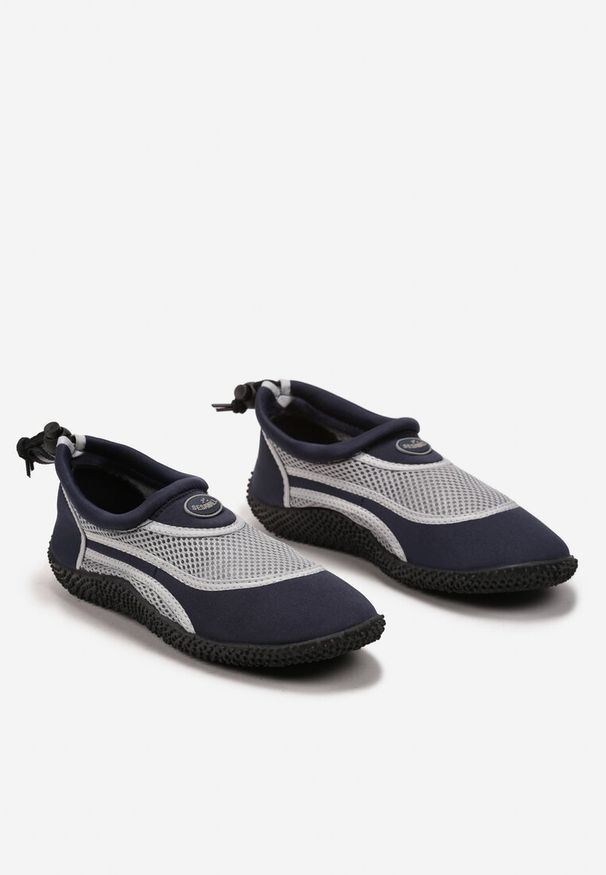 Born2be - Granatowo-Szare Buty Sportowe do Wody ze Ściągaczem i Elastyczną Podeszwą Indal. Kolor: niebieski. Wzór: aplikacja. Sport: żeglarstwo