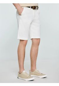 Big-Star - Szorty męskie chinosy białe Rosson 100. Okazja: na co dzień. Kolor: biały. Materiał: bawełna, elastan, tkanina. Sezon: lato. Styl: casual, klasyczny, elegancki #6