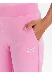EA7 Emporio Armani Spodnie dresowe 8NTP85 TJTXZ 1432 Różowy Regular Fit. Kolor: różowy. Materiał: bawełna #3