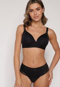 Born2be - Czarny Gładki Biustonosz Klasyczny Idahlina. Kolor: czarny. Wzór: gładki #6