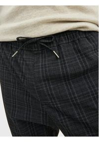Jack & Jones - Jack&Jones Spodnie materiałowe Stace 12212970 Szary Regular Fit. Kolor: szary. Materiał: wiskoza, materiał #7