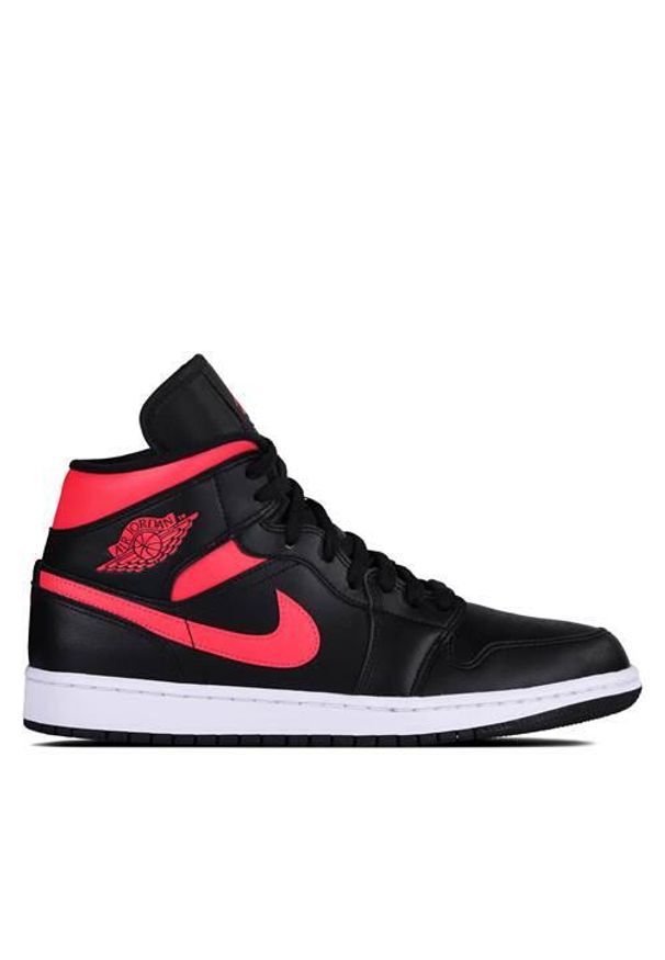 Buty do chodzenia damskie Nike Air Jordan 1 Retro Mid. Kolor: czarny. Materiał: skóra. Szerokość cholewki: normalna. Model: Nike Air Jordan. Sport: turystyka piesza