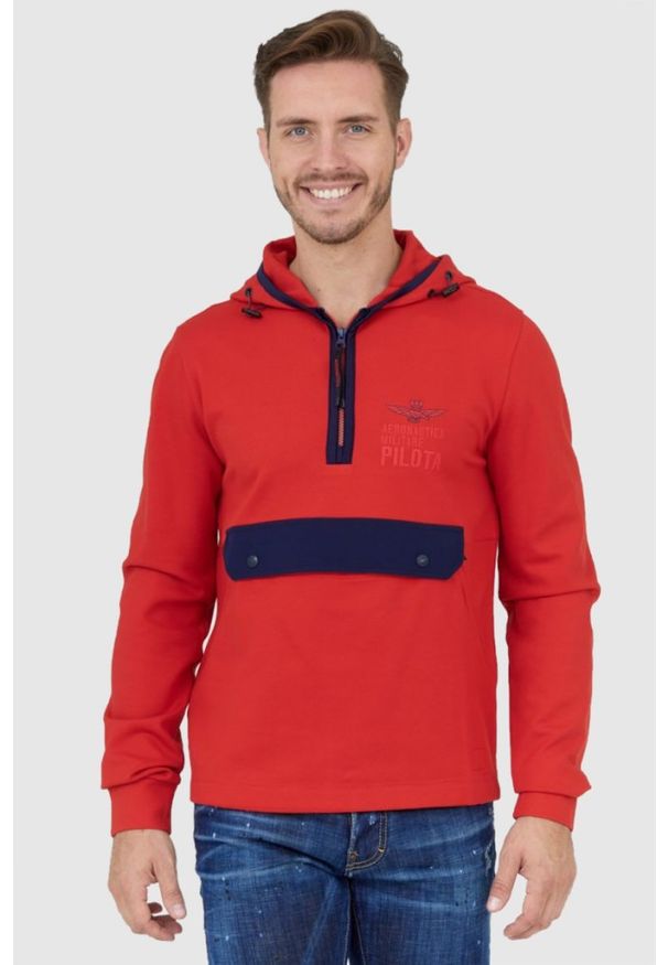 Aeronautica Militare - AERONAUTICA MILITARE Czerwona bluza męska z kapturem i suwakiem, Rozmiar M. Typ kołnierza: kaptur. Kolor: czerwony